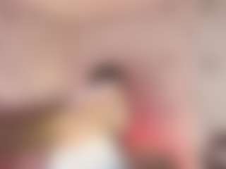 Live cam show with Emylie sexy body - Skinny Teen (18+) on Camsoda