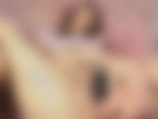 Emylie sexy body's Live Sex Cam Show