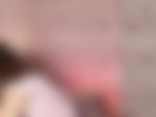 Emylie sexy body's Live Sex Cam Show