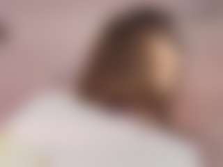 Emylie sexy body's Live Sex Cam Show