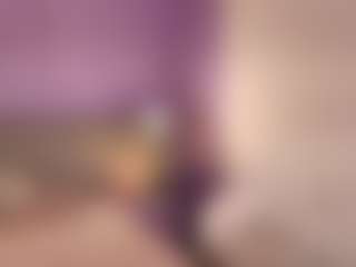Emylie sexy body's Live Sex Cam Show