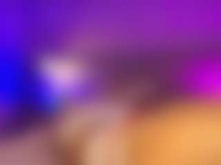 Emylie sexy body's Live Sex Cam Show