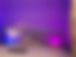 Emylie sexy body's Live Sex Cam Show