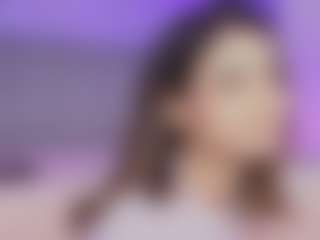 Emylie sexy body's Live Sex Cam Show