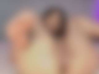 Emylie sexy body's Live Sex Cam Show