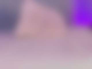 Emylie sexy body's Live Sex Cam Show
