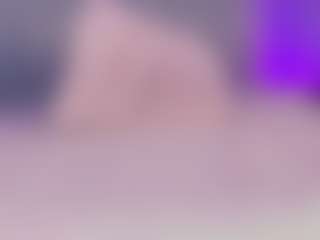Emylie sexy body's Live Sex Cam Show