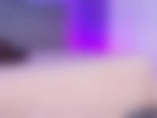 Emylie sexy body's Live Sex Cam Show