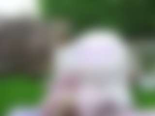 Ameliasweety69's Live Sex Cam Show