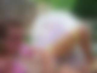 Ameliasweety69's Live Sex Cam Show