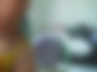 Ameliasweety69's Live Sex Cam Show