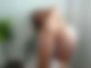 Ameliasweety69's Live Sex Cam Show