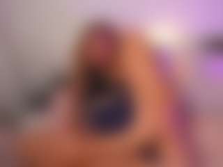 Ameliasweety69's Live Sex Cam Show