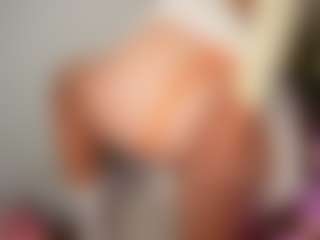 Ameliasweety69's Live Sex Cam Show