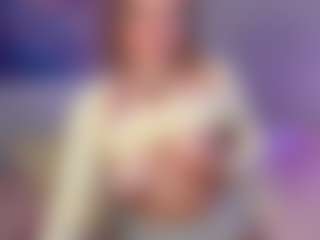 Ameliasweety69's Live Sex Cam Show
