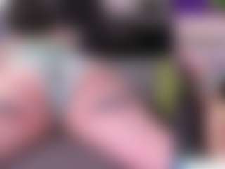 Live cam show with CreepyCrawlyQueen - Middle Aged on justonemore.cc