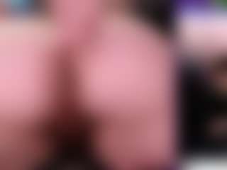 CreepyCrawlyQueen's Live Sex Cam Show