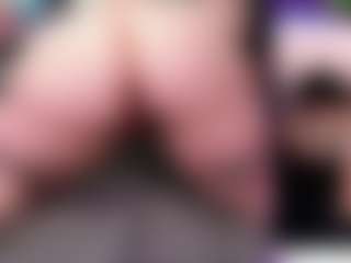 CreepyCrawlyQueen's Live Sex Cam Show