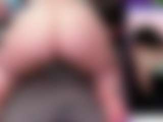 CreepyCrawlyQueen's Live Sex Cam Show