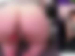 CreepyCrawlyQueen's Live Sex Cam Show