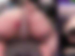 CreepyCrawlyQueen's Live Sex Cam Show