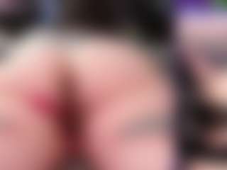 CreepyCrawlyQueen's Live Sex Cam Show