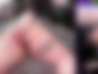 CreepyCrawlyQueen's Live Sex Cam Show