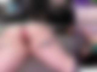 CreepyCrawlyQueen's Live Sex Cam Show