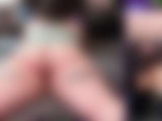 CreepyCrawlyQueen's Live Sex Cam Show