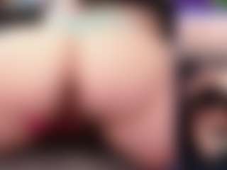 CreepyCrawlyQueen's Live Sex Cam Show