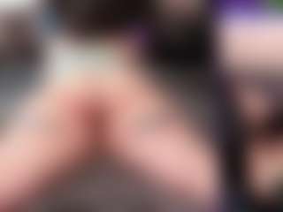 CreepyCrawlyQueen's Live Sex Cam Show