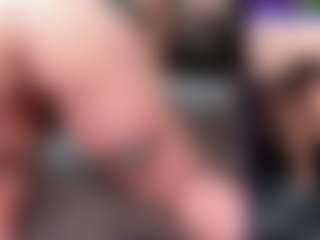 CreepyCrawlyQueen's Live Sex Cam Show