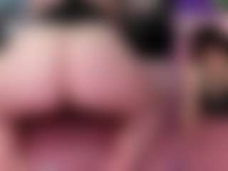 CreepyCrawlyQueen's Live Sex Cam Show