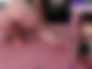 CreepyCrawlyQueen's Live Sex Cam Show