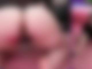 CreepyCrawlyQueen's Live Sex Cam Show