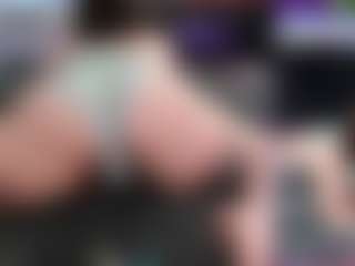 CreepyCrawlyQueen's Live Sex Cam Show