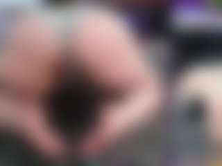 CreepyCrawlyQueen's Live Sex Cam Show