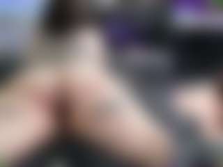 CreepyCrawlyQueen's Live Sex Cam Show