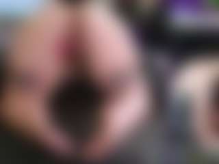 CreepyCrawlyQueen's Live Sex Cam Show