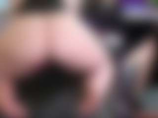 CreepyCrawlyQueen's Live Sex Cam Show