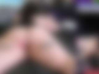 CreepyCrawlyQueen's Live Sex Cam Show