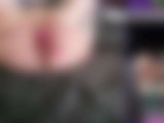 CreepyCrawlyQueen's Live Sex Cam Show