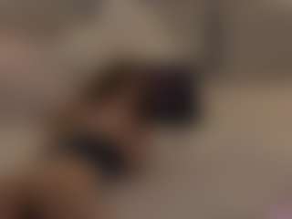 zlata054's Live Sex Cam Show