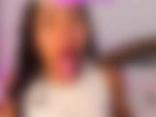 Live cam show with Olivia-Fx - Teen (18+) on luckytryst.com