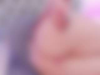 Anette-Cooper MILF webcam performer live streaming