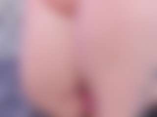 Anette-Cooper's Live Sex Cam Show