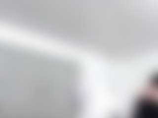 Anette-Cooper MILF webcam performer live streaming