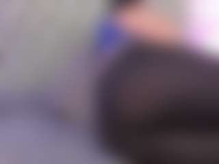 Live cam show with Anette-Cooper - Blowjob on TeamSkeetLive