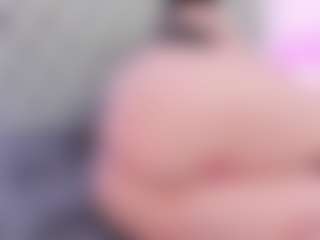 Live cam show with Anette-Cooper - Public BBW on hotwifechat.live
