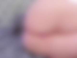 Live cam show with Anette-Cooper - Middle Aged on SquirtSoMuch